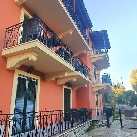 Bella De Lux Kato Korakiana