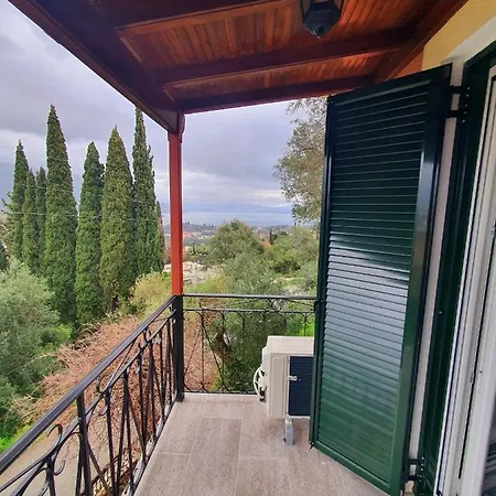 Bella De Lux Aparthotel 3*