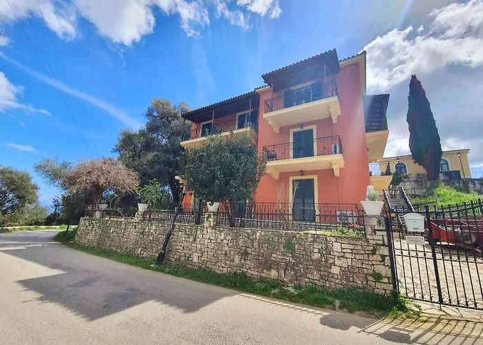 Bella De Lux Apartahotel Kato Korakiana